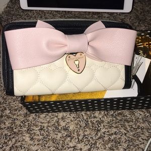 Betsey Johnson wallet